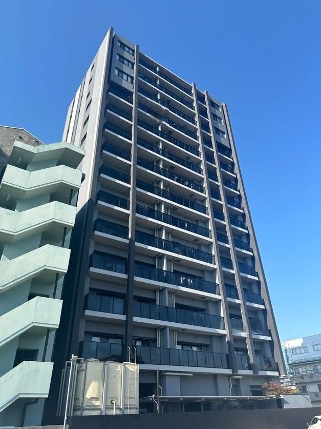 3LDK apartment in Ichinomiya, Aichi - Photo 1