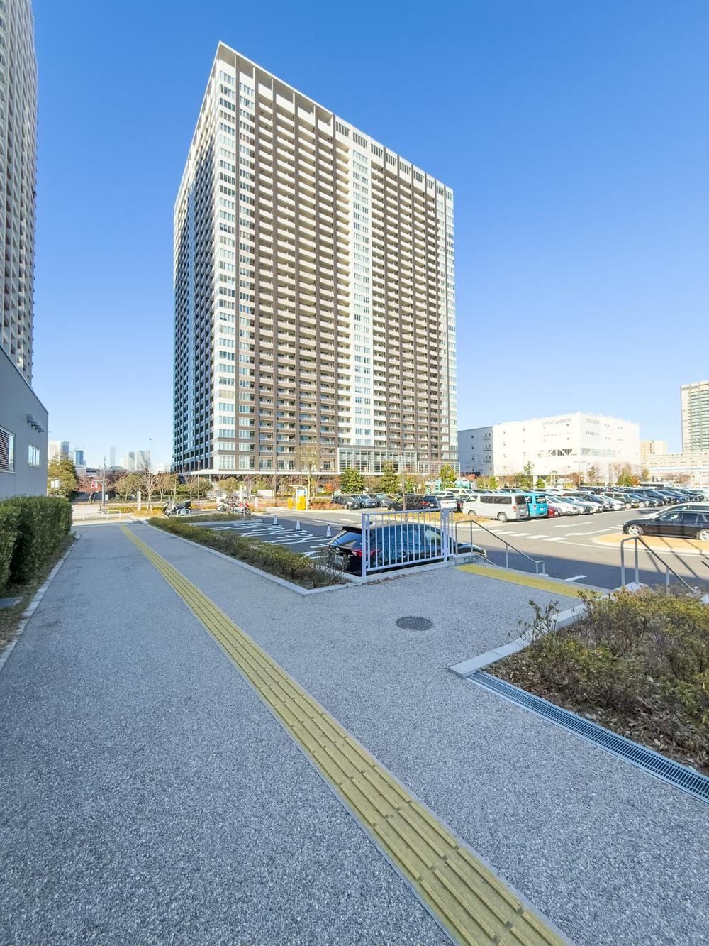 1LDK apartment in Koto Ward, Tokyo - Photo 1