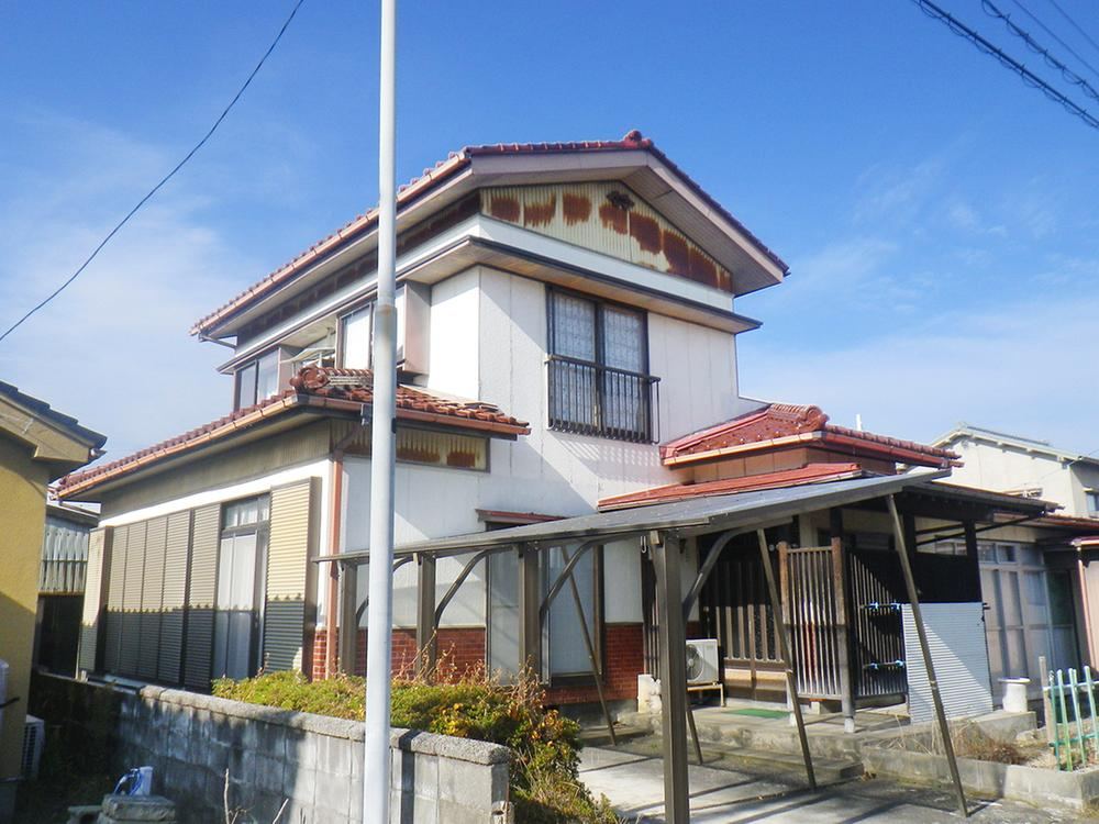 Spacious 8DK Family Home Near Light Rail - Photo 1