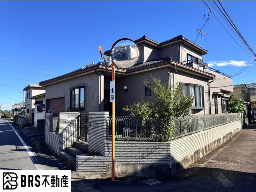 Spacious 4LDK Home with Electric Garage in Shiraoka - Photo 1