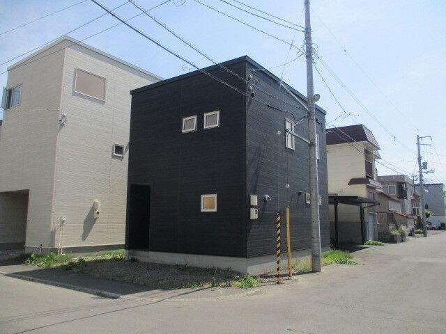 Modern 2LDK House in Hachiken Shichijo Nishi - Photo 1