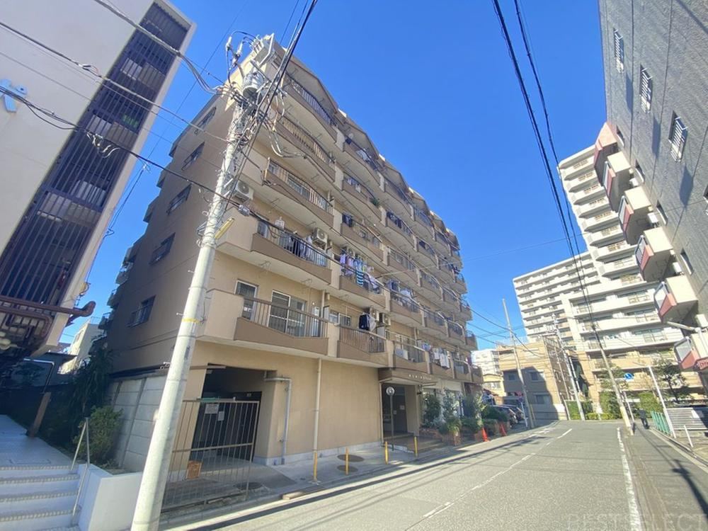 Convenient 2DK Apartment Steps from Kawaguchi Station - Photo 1