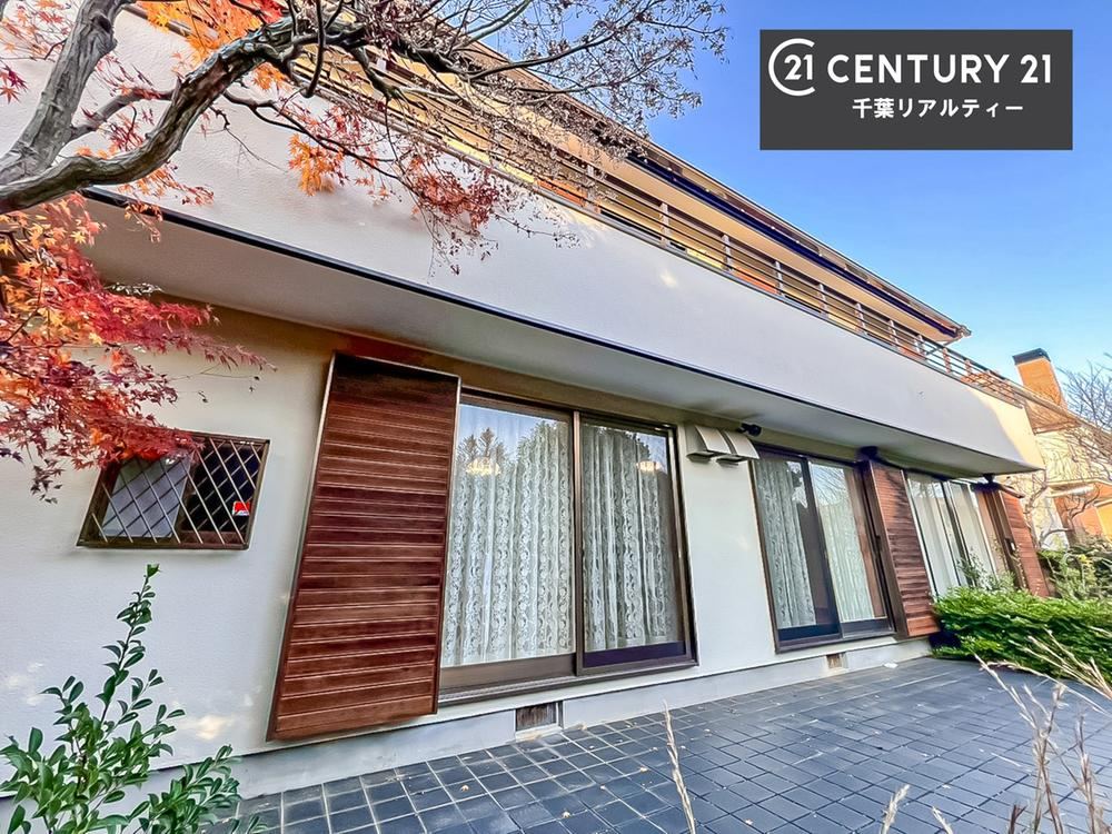 Spacious 4LDK House with Great Sunlight in Chiba - Photo 1