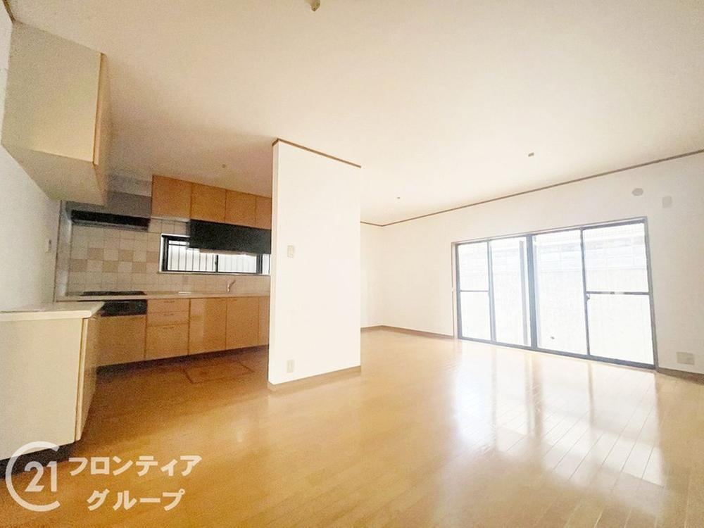Spacious 4LDK House with Large LDK in Fushimi, Kyoto - Photo 1