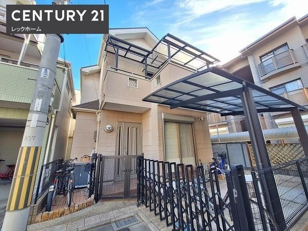 Well-Designed 4LDK House in Daito City - Photo 1