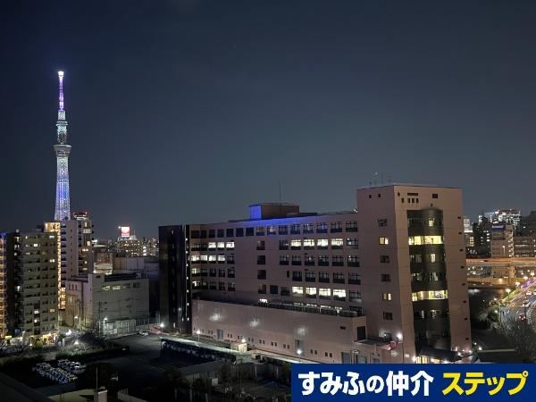 Stylish 2LDK Apartment in Kuramae, Steps from the Station - Photo 1