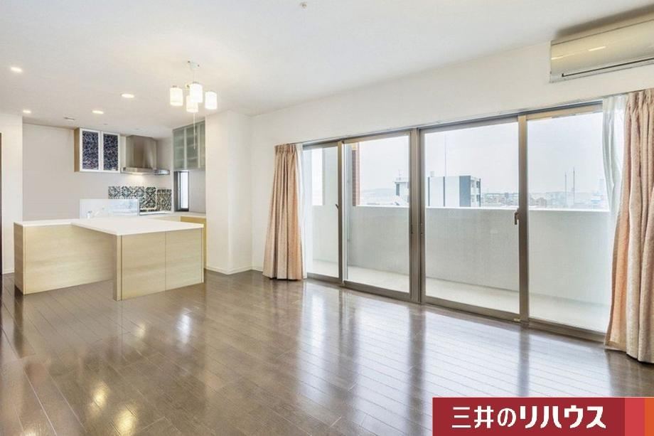 4LDK apartment in Hakata Ward, Fukuoka - Photo 1