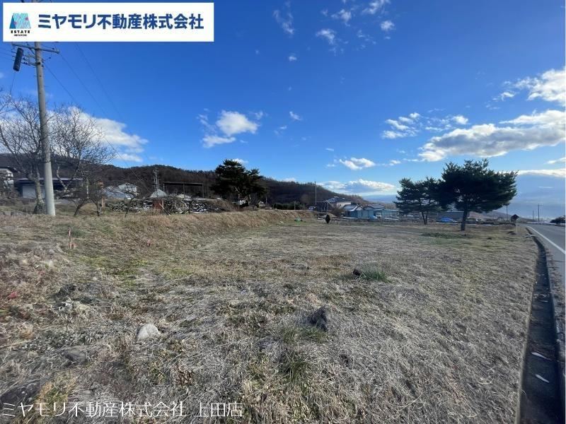 726 m² land in Tomi, Nagano - Photo 1