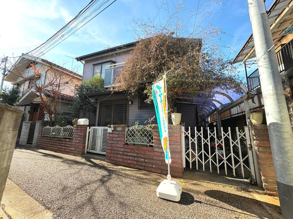 4LDK House in Quiet Neighborhood Near Oizumigakuen Station - Photo 1