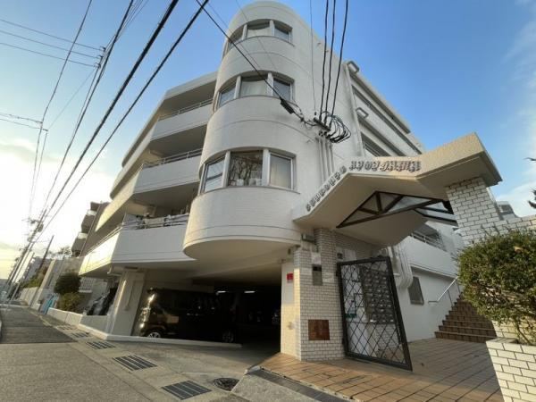 3LDK apartment in Tempaku Ward, Nagoya, Aichi - Photo 1