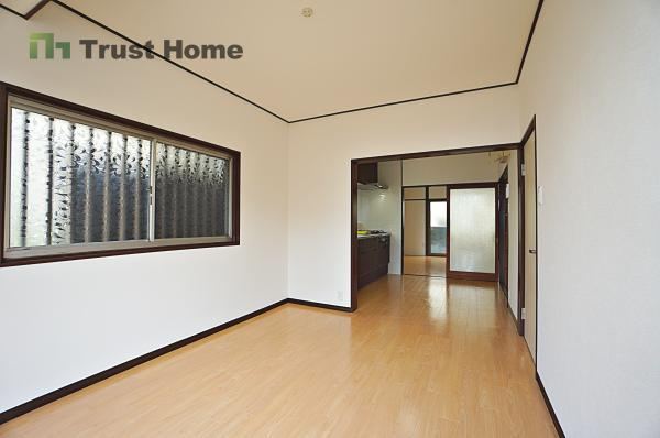 Charming 4DK Detached House in Nagata - Photo 1