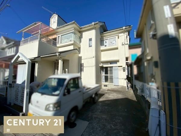 Sunny 4LDK Home in Iwade - Photo 1