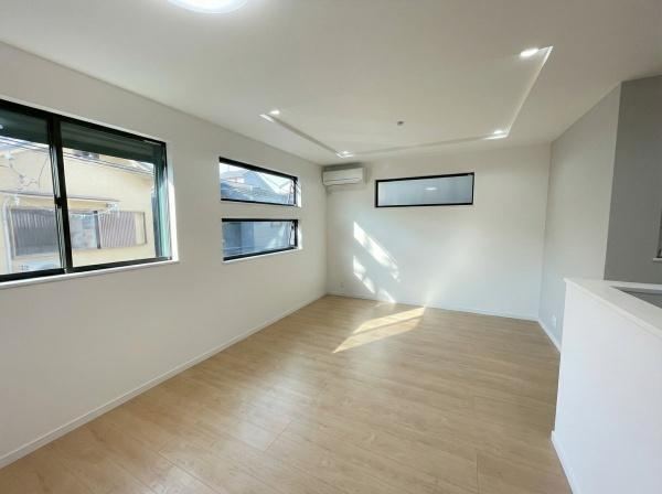 Modern 2LDK+2S Detached House in Hirano Honmachi - Photo 1