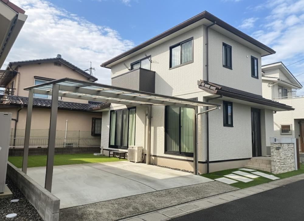 Modern 4LDK Home with Warranty in Tsuyama - Photo 1