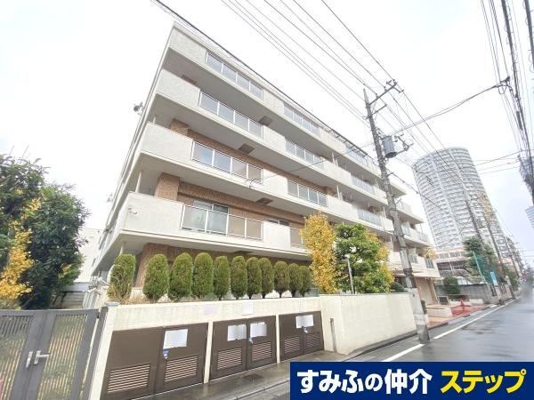 3DK Apartment with Good Accessibility in Kawaguchi - Photo 1