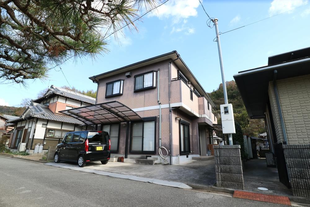 Spacious 7LDDKK+S House with Sea View in Okikubo, Etajima - Photo 1
