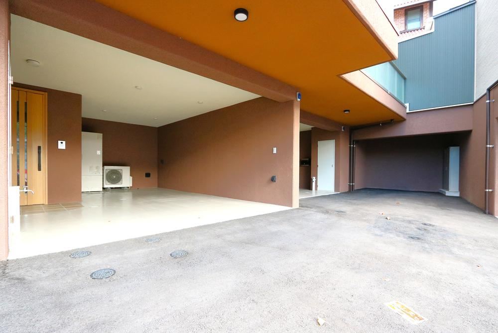 4LDK apartment in Chuo Ward, Fukuoka - Photo 1