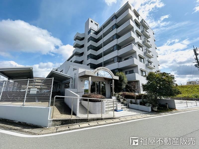 3LDK apartment in Fushimi Ward, Kyoto - Photo 1