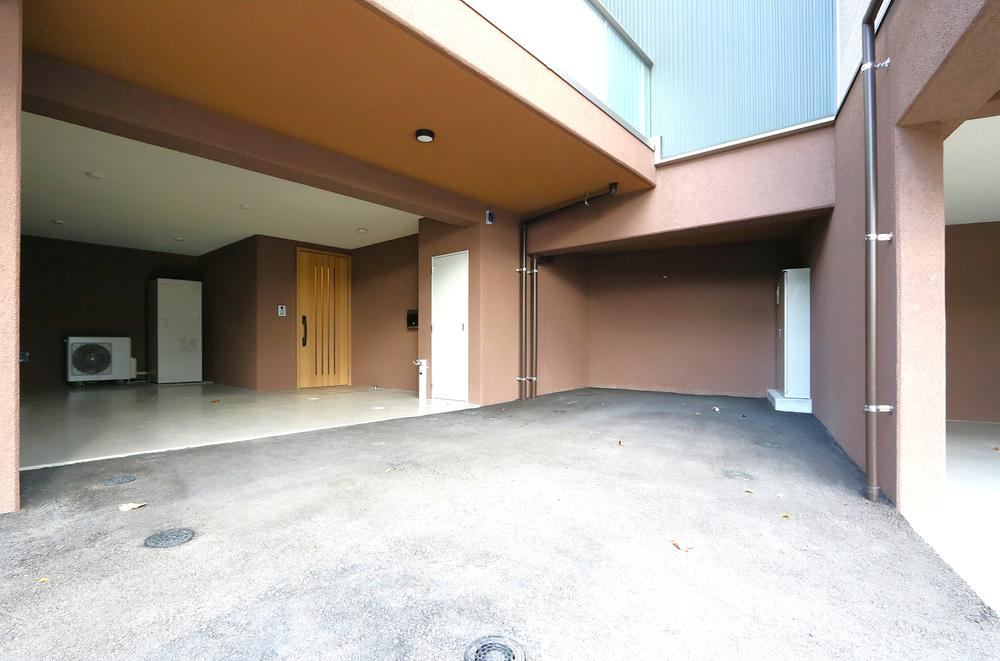 4LDK apartment in Chuo Ward, Fukuoka - Photo 1