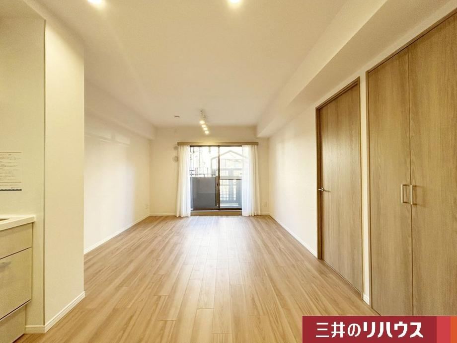 1LDK+S Apartment in Tokumaru - Photo 1