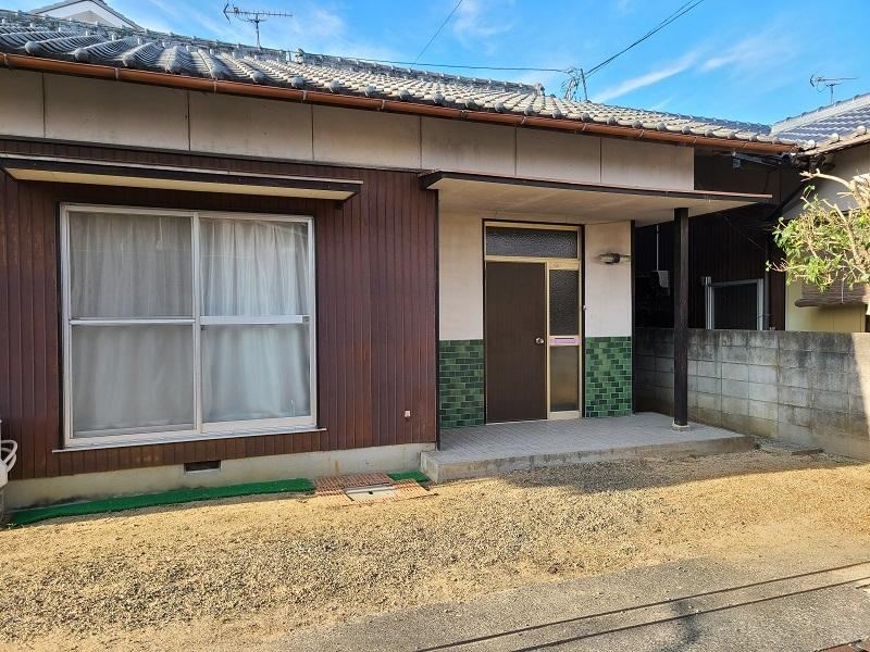 Affordable 3DK House in Toyonaka Town - Photo 1