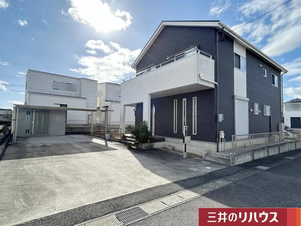 Stylish 5LDK+S House in Takemoto-cho - Photo 1