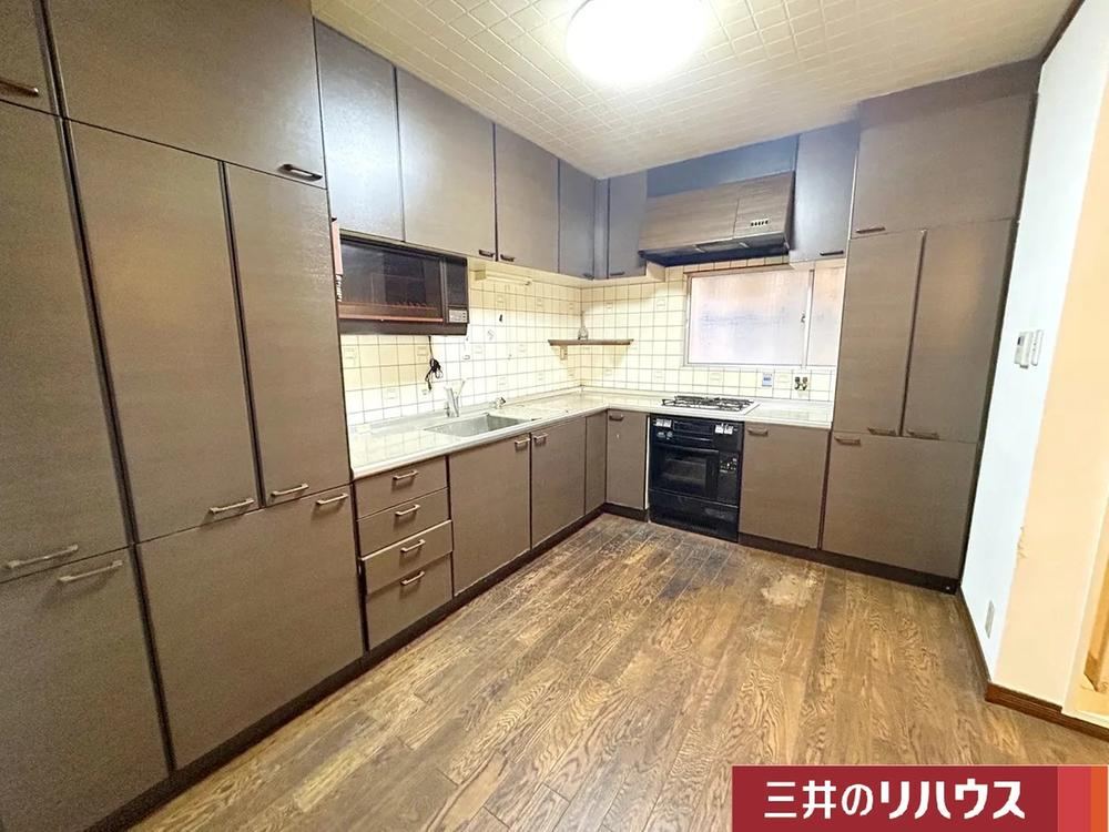 Spacious 4DK House in Tsumori - Photo 1