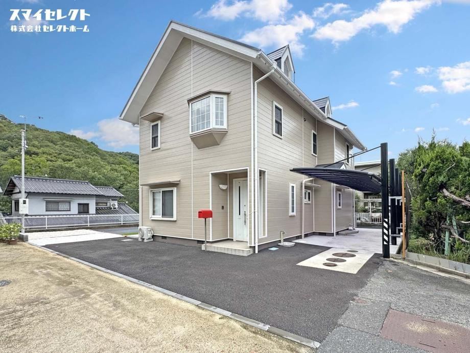 Renovated 4LDK Detached House in Okigai, Kasaoka City - Photo 1