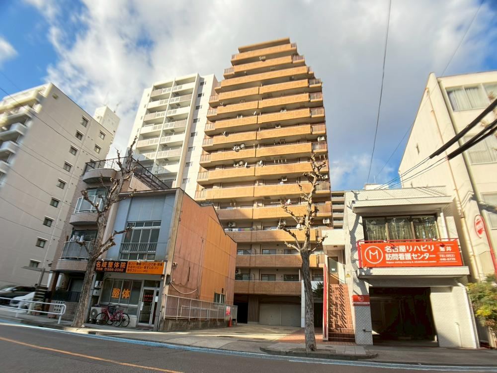 4DK apartment in Nishi Ward, Nagoya, Aichi - Photo 1