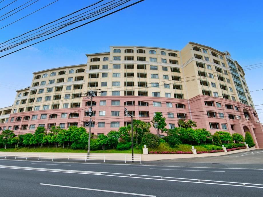 Spacious 4LDK Apartment in Gokanme Town - Photo 1
