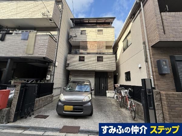 Convenient 4DK House Near Hanazonocho Station, Osaka - Photo 1