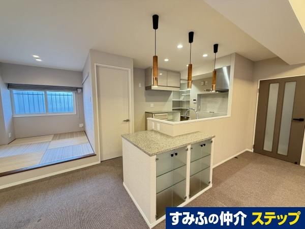 Renovated 2LDK Apartment in Hanada, Sendai - Photo 1