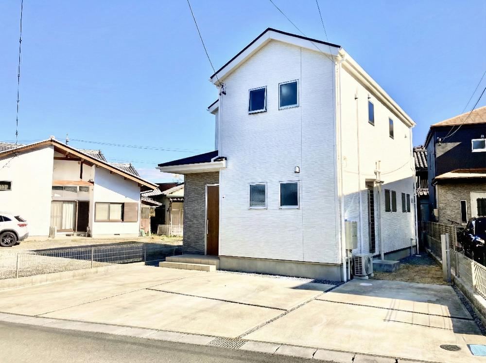 4LDK House with Parking for 3 Cars in Toyoyama - Photo 1
