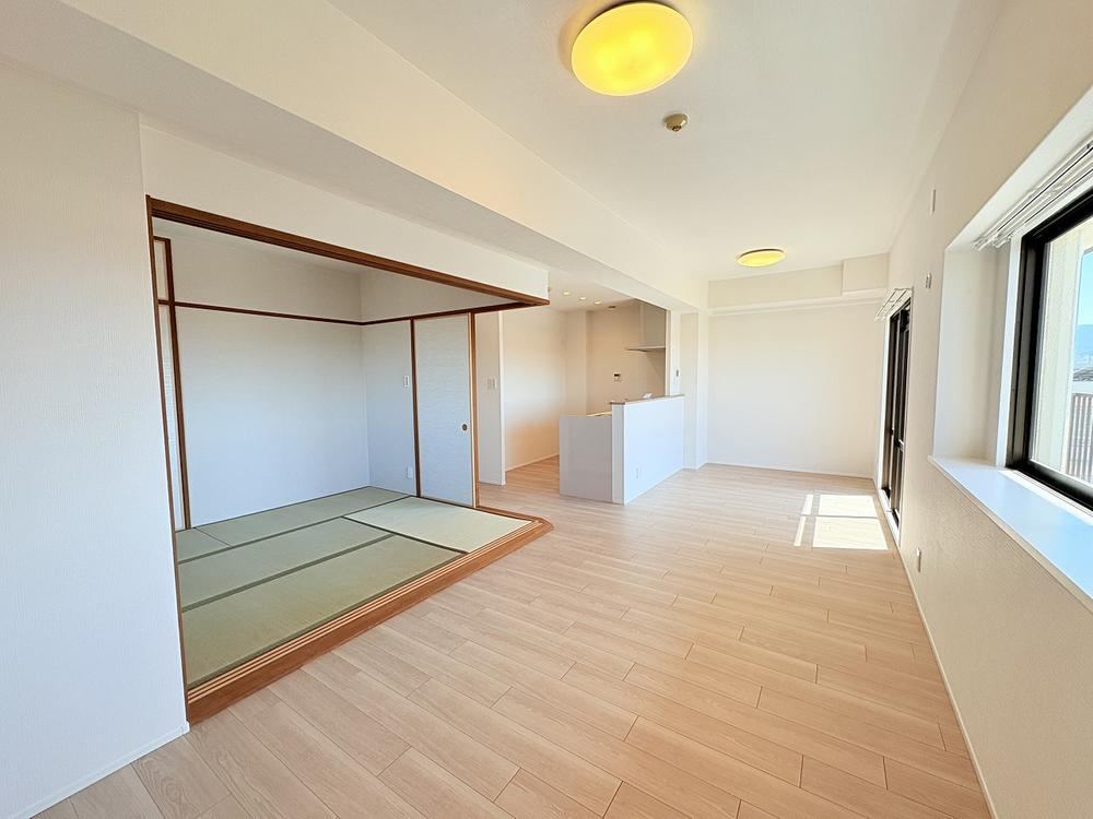 3LDK+S apartment in Izumisano, Osaka - Photo 1