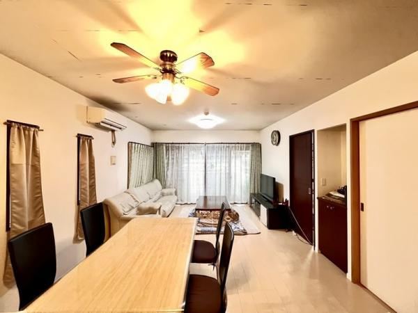 4LDK apartment in Nakagawa, Fukuoka - Photo 1