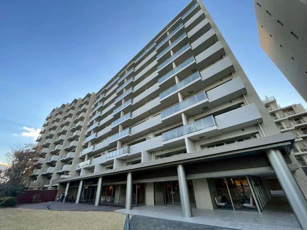 Pet-Friendly 2LDK with Shared Facilities in Totsuka - Photo 1