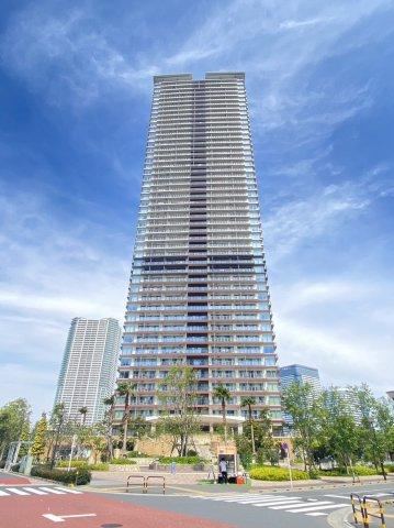3LDK apartment in Chuo Ward, Tokyo - Photo 1