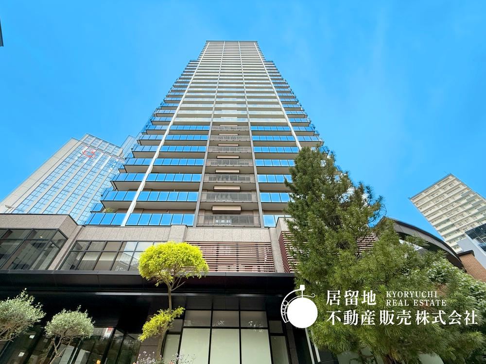 2LDK+S apartment in Chuo Ward, Kobe, Hyogo - Photo 1