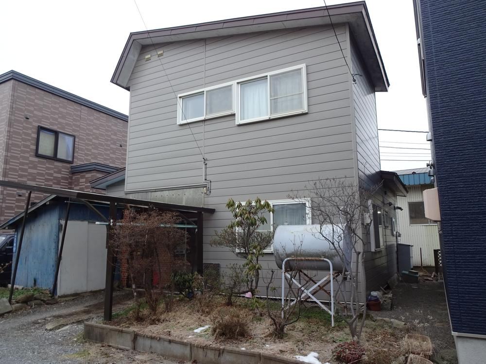 4LDK Detached House in Showa 3, Hakodate - Photo 1
