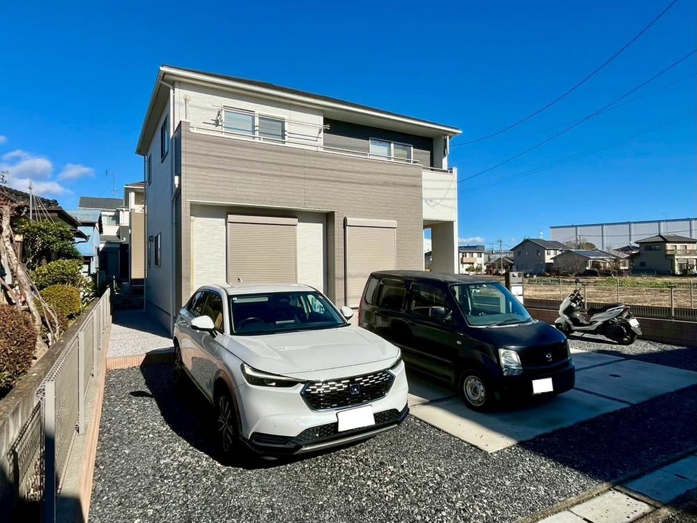 Newly Built 4LDK House with Parking for 3 Cars - Photo 1