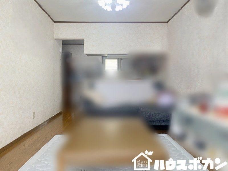 Beautiful 5LDK House with Ample Parking - Photo 1