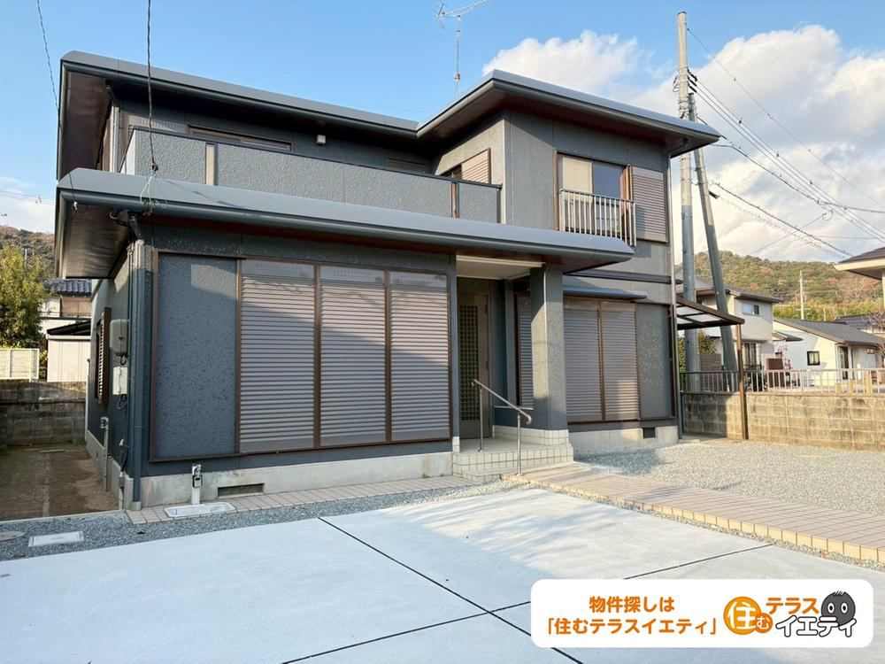 3LDK Manufacturer House with Parking for 6 Cars - Photo 1