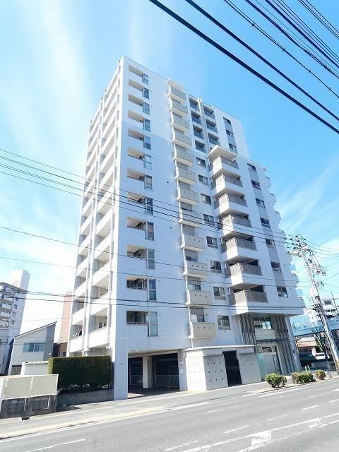 2LDK apartment in Kita Ward, Okayama - Photo 1