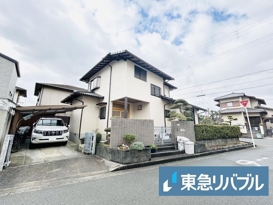 4LDK Home with Ample Parking in Satsukino - Photo 1