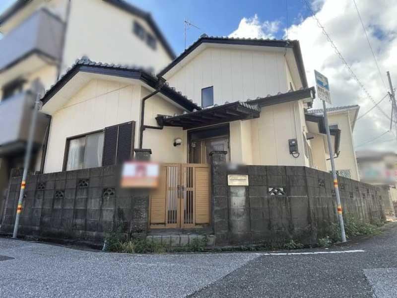 Bright 5DK House on Open Corner Lot - Photo 1