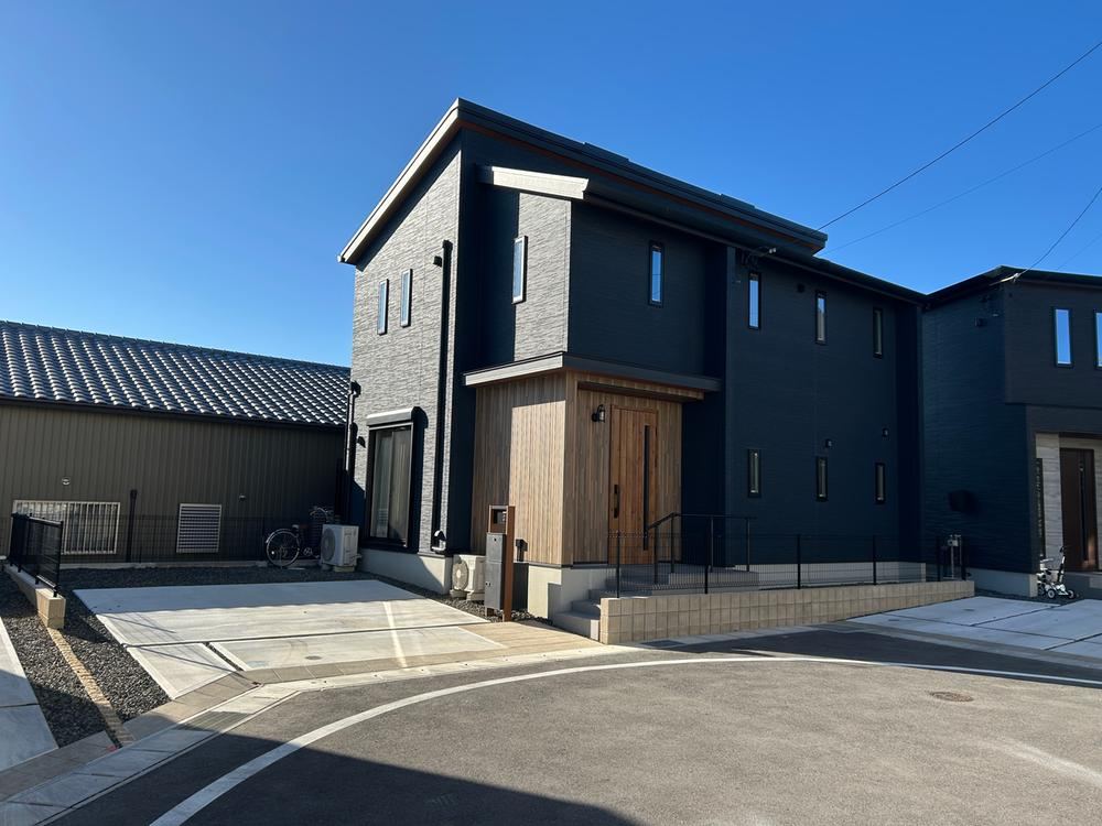 Newly Built 3LDK+S House in Toyota City - Photo 1