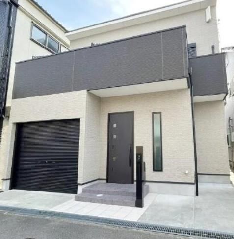 Stylish 4LDK House in Exit 5, Hirakata - Photo 1