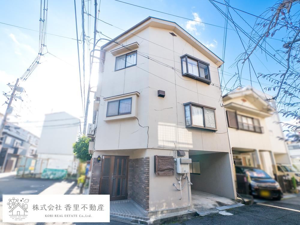 Corner Lot 4DK House in Minaminakaburi - Photo 1