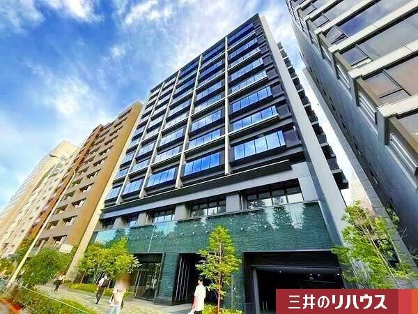 1LDK apartment in Shinjuku Ward, Tokyo - Photo 1