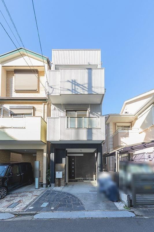 Stylish 2LDK+S House Near Minase Station - Photo 1